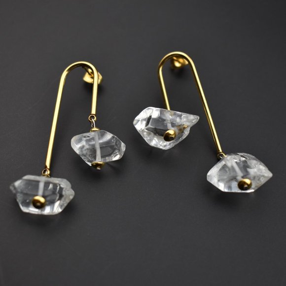 Large arch earrings, statement unusual earrings for women - Picture 5 of 5